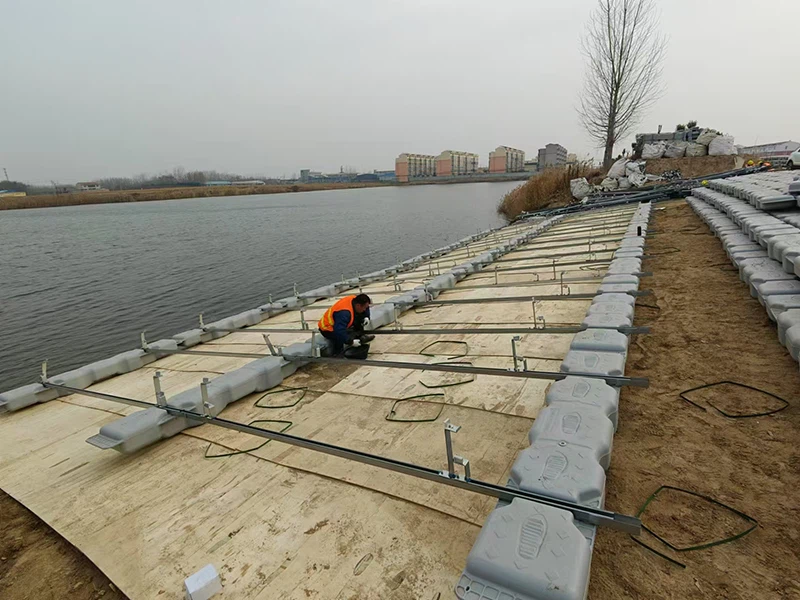 Progetto di energia solare galleggiante